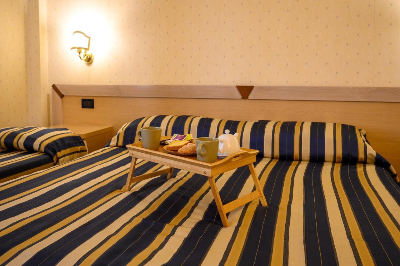 Hotel Torre Di Pratolungo Roma Ngoại thất bức ảnh