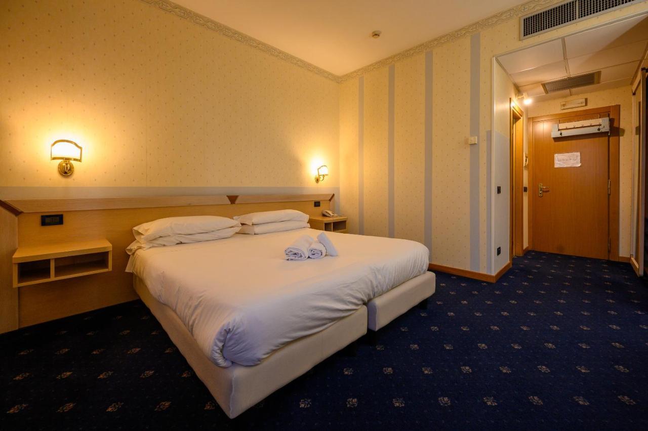 Hotel Torre Di Pratolungo Roma Ngoại thất bức ảnh