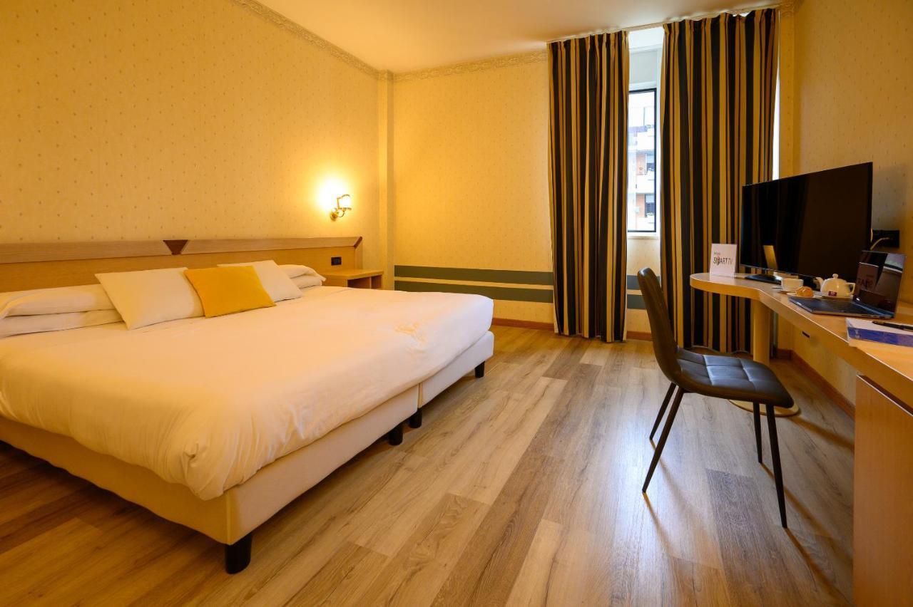 Hotel Torre Di Pratolungo Roma Ngoại thất bức ảnh